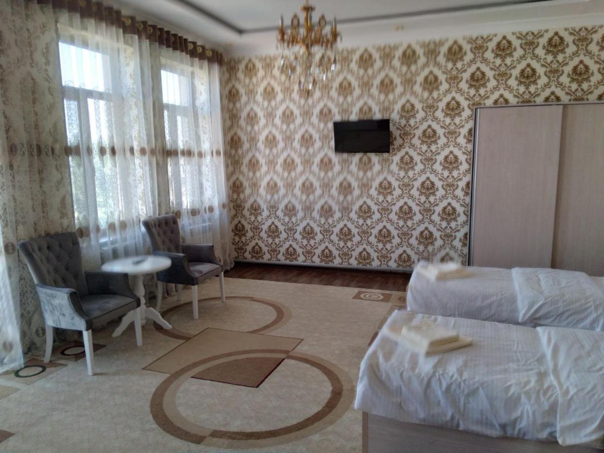 Turkistan Hotel Kogon Luaran gambar