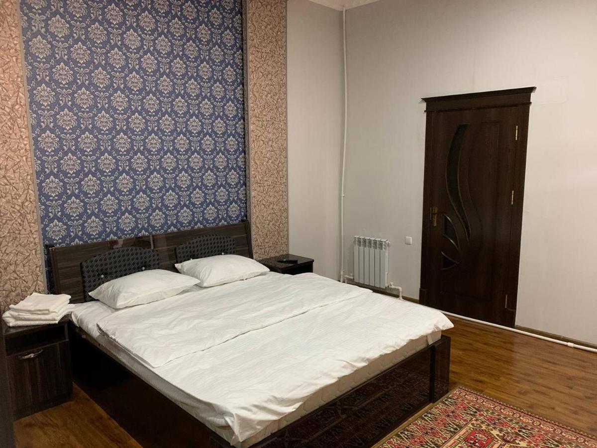 Turkistan Hotel Kogon Luaran gambar