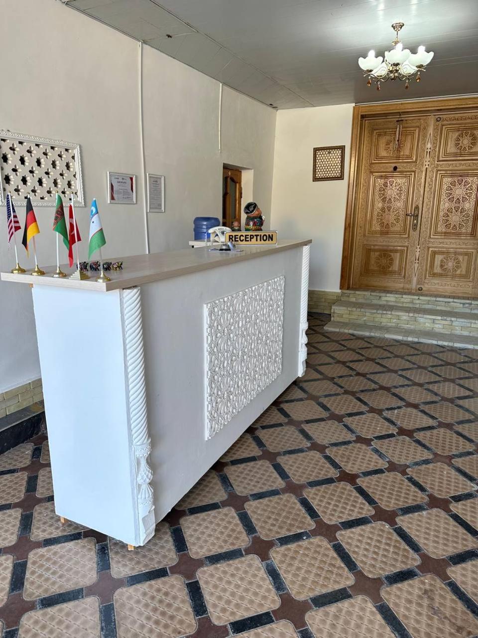 Turkistan Hotel Kogon Luaran gambar