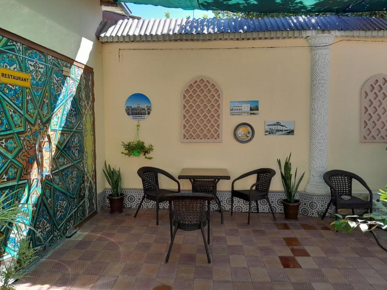 Turkistan Hotel Kogon Luaran gambar